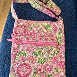 Pink paisley crossbody
